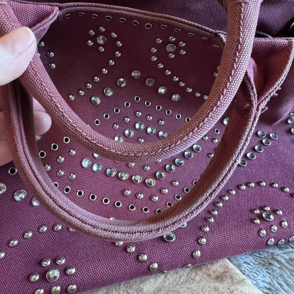 Authentic Prada Canapa - Picture 13 of 16